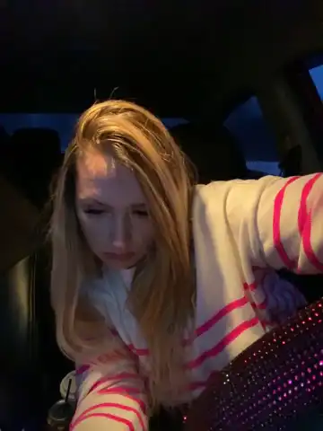 Stasywood – [Stripchat] Cute Webcam Girl Friendly Ass – 2025-08-31 18:57:11