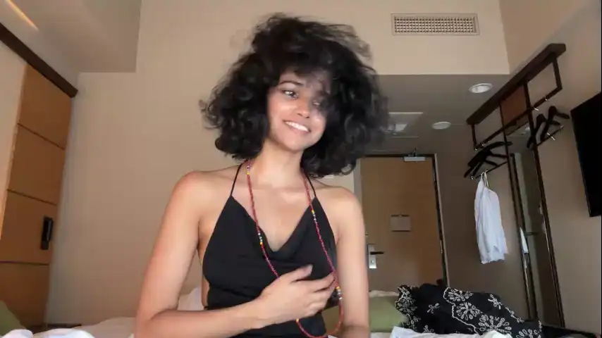 Mariyya – [Chaturbate] Horny Ass Ticket Show – 2026-05-13 02:59:24