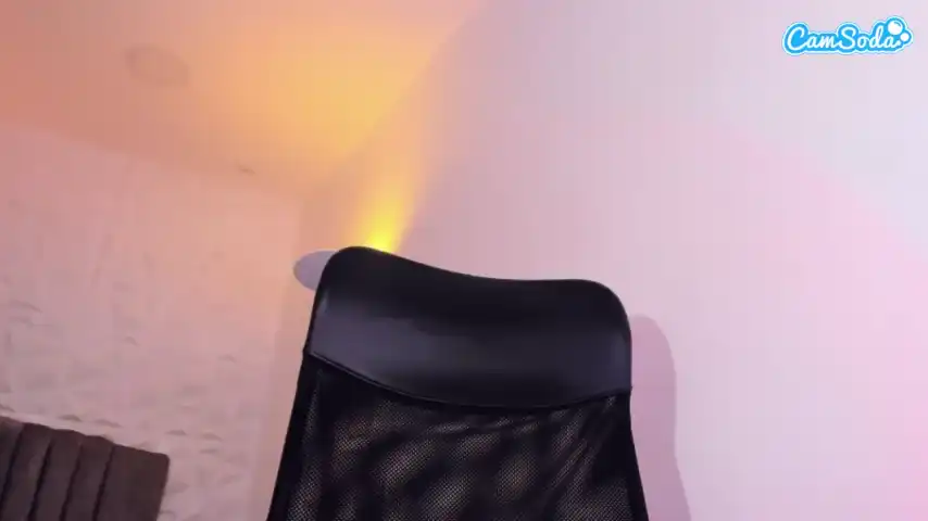 Briannasalinas – [Camsoda] Shaved Natural Body Friendly – 2026-04-14 15:41:20