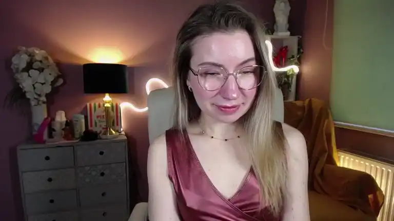 Miaxlovequeen – [Streamate] Doggy Nymph Anal – 2025-01-15 19:56:11