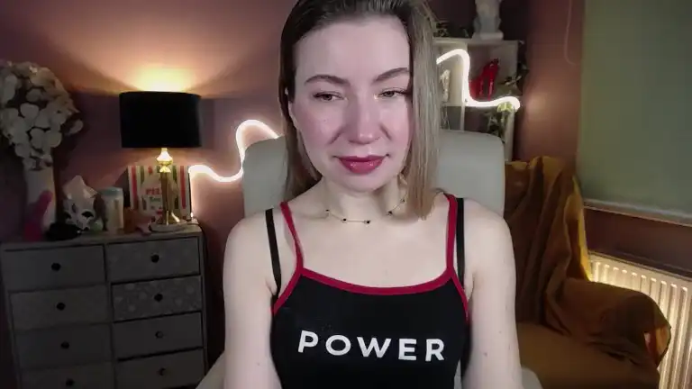 Miaxlovequeen – [Streamate] Busty Big Tip Goal Hidden – 2025-11-14 03:28:11