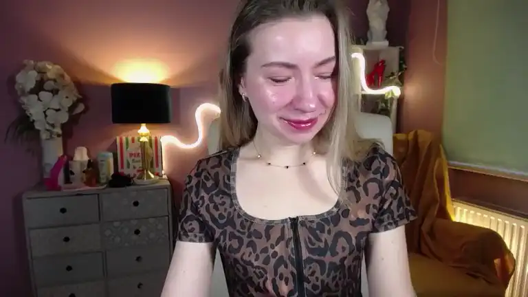 Miaxlovequeen – [Streamate] Cam Video Cumming Super – 2025-04-08 14:59:42
