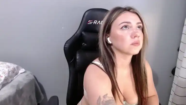 Sarahsteveson018 – [Streamate] Big Tip Goal Webcamsex Doggy – 2025-02-22 02:22:04