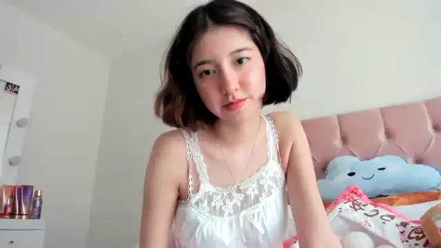 Cherrycute666 – [Myfreecams] Art Girl Alone Roleplay – 2025-08-08 15:29:09