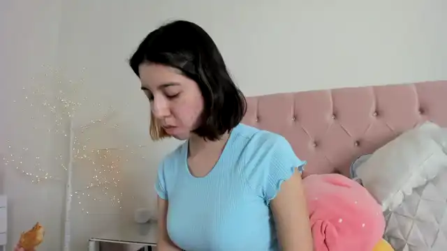 Cherrycute666 – [Myfreecams] Fun Cam Video Web Model – 2026-05-05 02:51:37