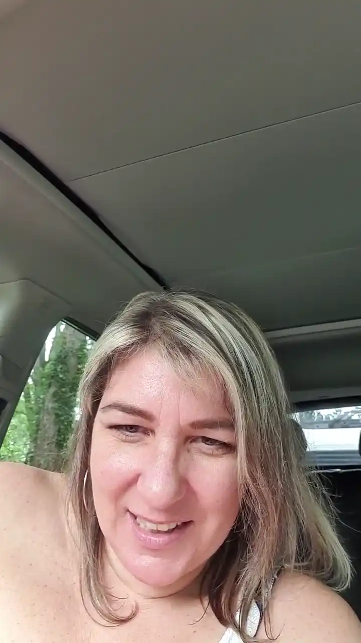 Lafeecoquine69 – [Cam4] First Time Mom Rides – 2025-11-24 13:42:58