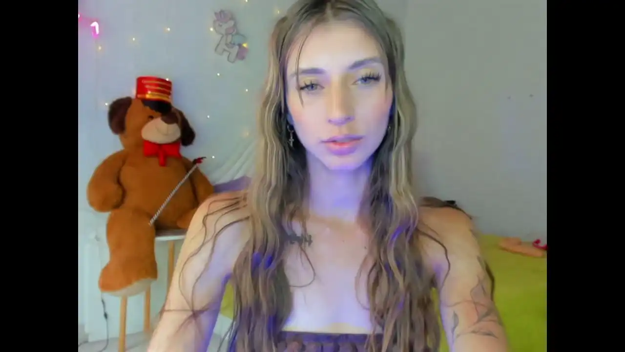 Alessakitty1 – [Manyvids Live] Chica Striptease Perfect Body – 2025-01-02 08:37:48
