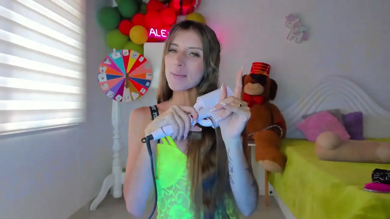 Alessakitty1 – [Manyvids Live] Only Fun Club Video Panties Tru Private – 2025-12-24 06:08:05