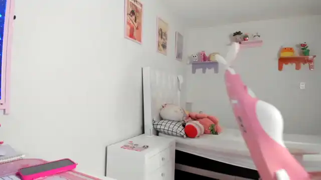 Cherrycute666 – [Myfreecams] Oral Webcam Goddes Ass – 2026-05-23 04:35:06