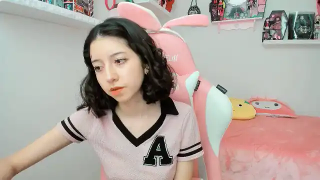 Cherrycute666 – [Myfreecams] Masturbation Chat Pussy – 2026-04-18 10:20:27