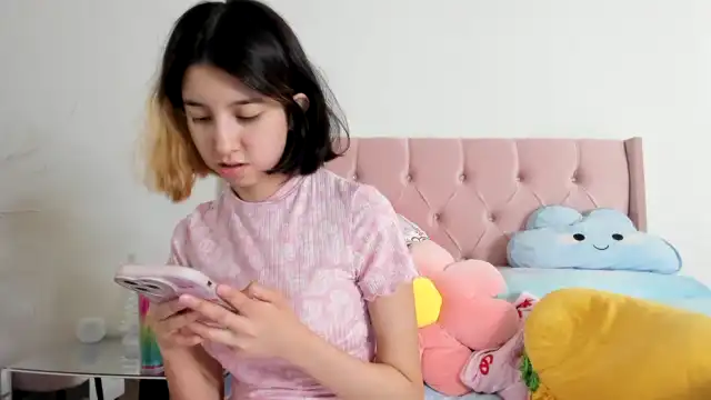 Cherrycute666 – [Myfreecams] Surprise Webcamsex Fuck Her Hard – 2025-03-25 14:22:43