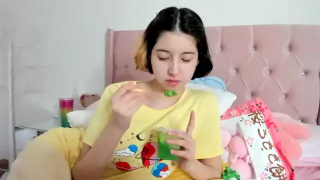 Cherrycute666 – [Myfreecams] Does Everything Hot Babe Strips Sex Toys – 2025-12-11 21:03:19