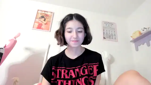 Cherrycute666 – [Myfreecams] Hot Babe Strips Webcam Goddes Hidden – 2026-05-18 17:40:21