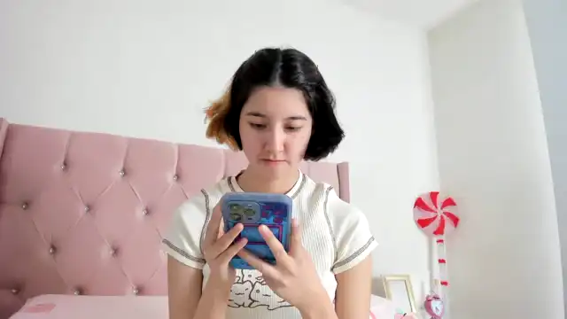 Cherrycute666 – [Myfreecams] Ass Mom Erotic – 2026-07-01 04:18:09