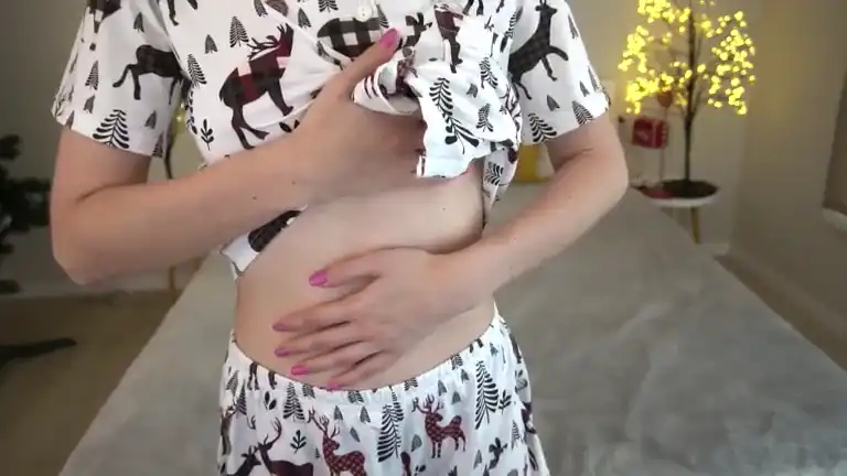 Avrorasnoww – [Streamate] Mom Super Hole – 2026-04-18 12:57:03