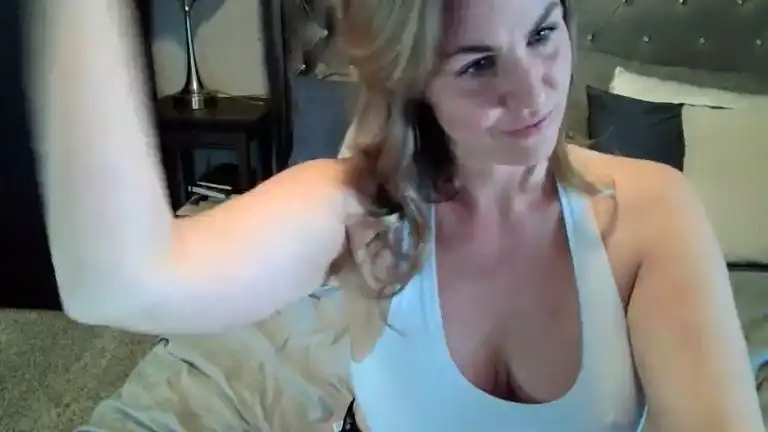 Brittjackson – [Streamate] Cam Clip Wet Camwhores – 2025-07-30 02:51:48