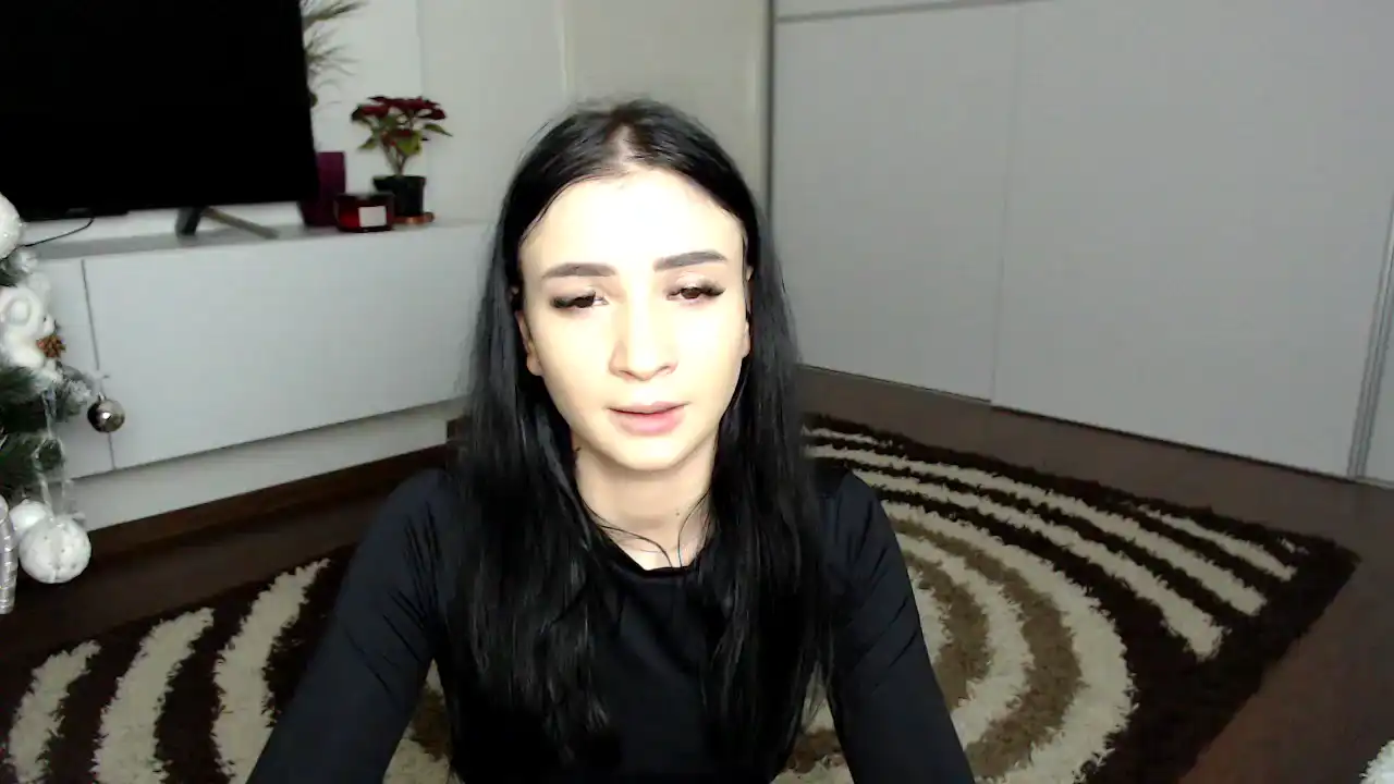 Emablu – [Myfreecams] Perfect Body Homemade Camera – 2026-06-21 17:43:04