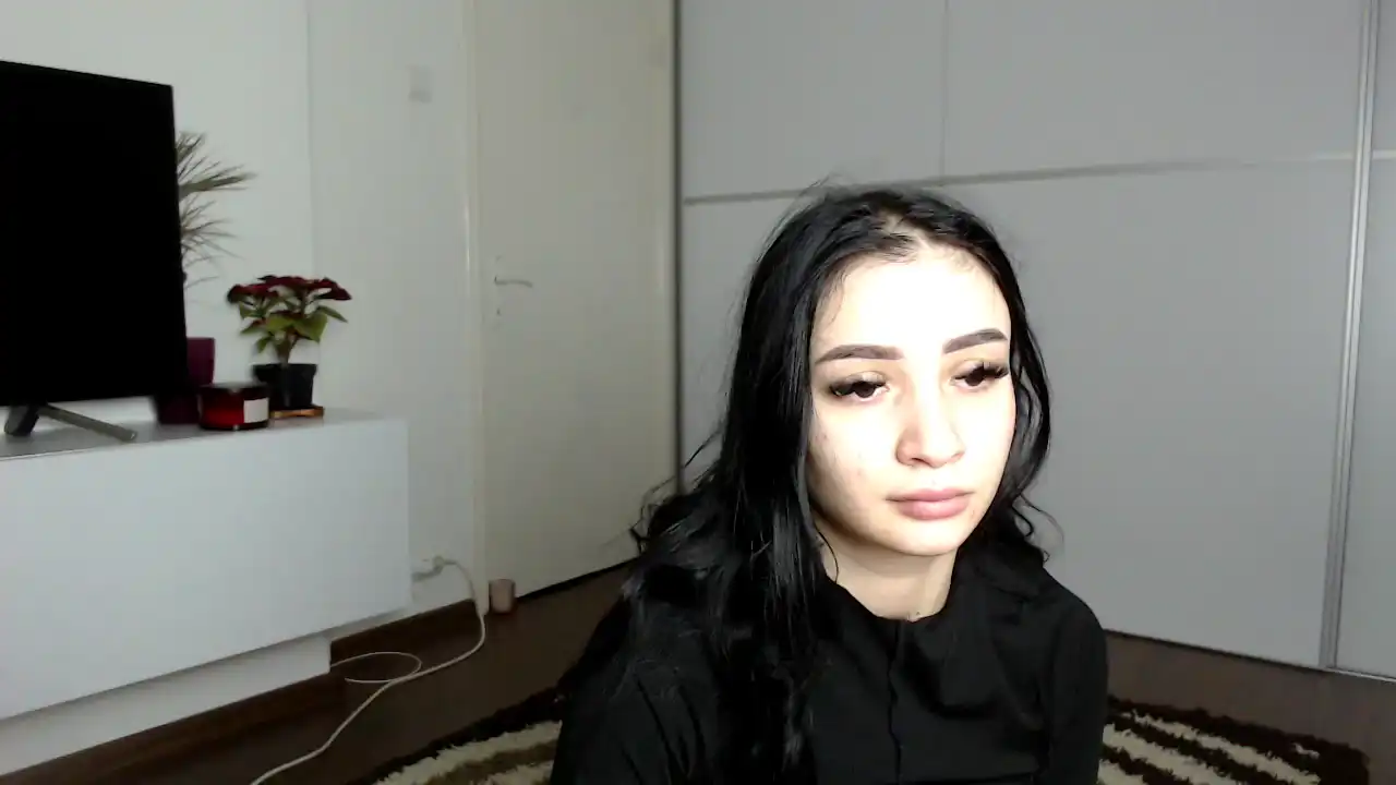 Emablu – [Myfreecams] Does Everything Sexual Addiction Privat Zapisi – 2025-05-07 03:09:43