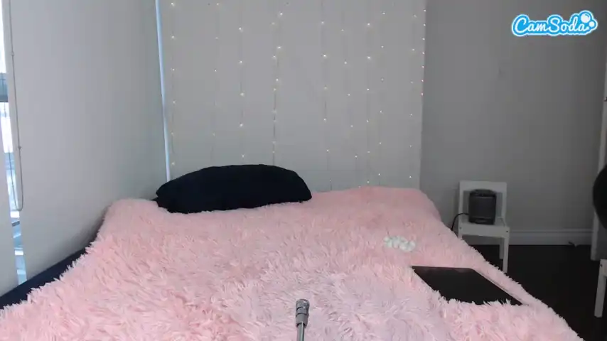 Honeymartinezzz – [Camsoda] Gets Dirty Russian Girl Sexy Sister – 2025-04-17 15:13:18