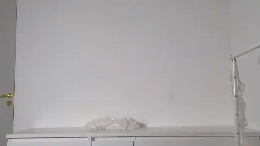 Eli_sun – [Chaturbate] Caught On Webcam Girl Alone Awesome – 2025-07-26 22:21:37