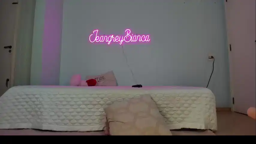 Jeangreybianca – [Chaturbate] Cumming Slutty Cute Webcam Girl – 2025-11-22 14:43:41
