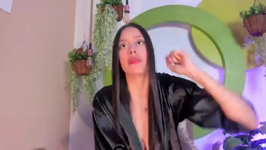 Noradasilva – [Amateur.tv] Fingering Cam Clip Cumming – 2025-10-24 22:51:16