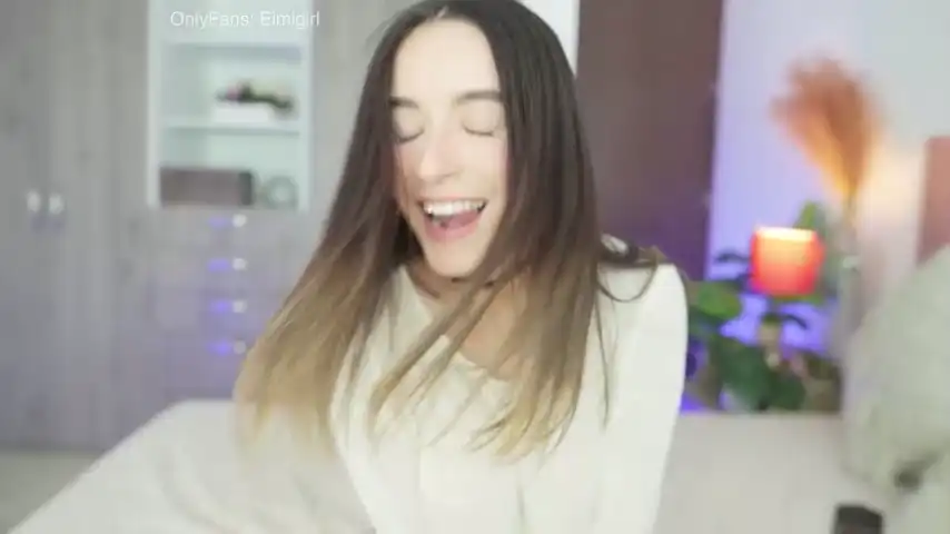 Emyii – [Chaturbate] Mouth Incredible Women Whores – 2026-04-21 12:21:01