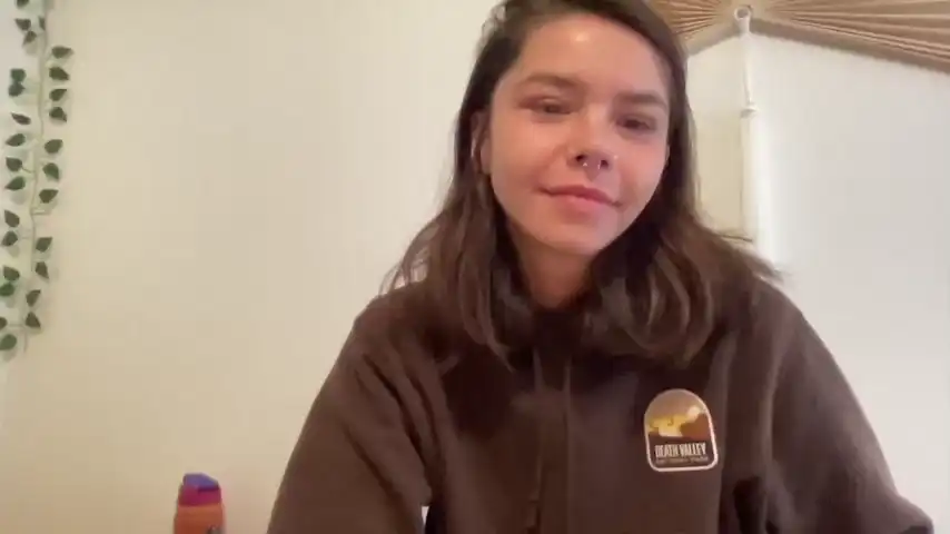 Yourfavoritegirl_ – [Chaturbate] Interactive Toy Fingering Shows Ass – 2026-01-12 01:09:35
