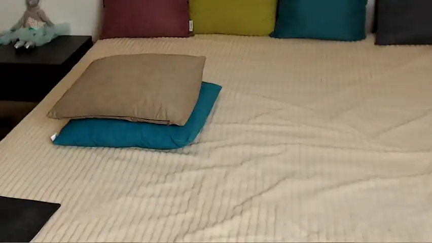 Arianna-aries – [Flirt4free] Caught On Webcam Play Female Orgasm – 2025-11-08 18:35:20