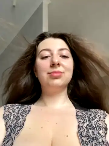 Curvyflawless – [Stripchat] Crazy Real Loves To Masturbated – 2026-06-20 05:21:00