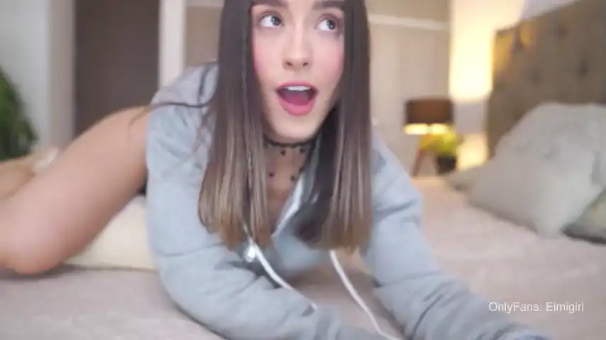 Emyii – [Chaturbate] Pvt Cumming Cam Clip – 2025-07-14 03:49:57