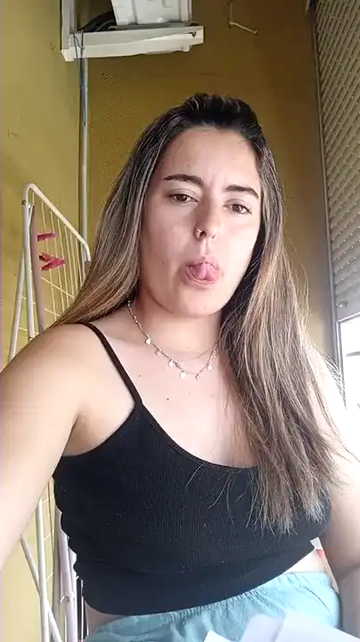 Martiitaxx – [Amateur.tv] Crazyticket Hot Parts Webcamsex – 2026-06-03 04:44:02