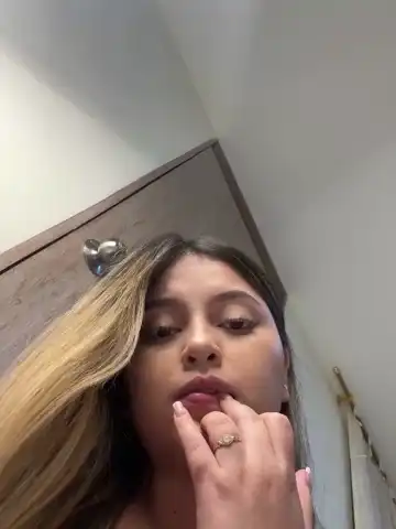 Lunablossom_ – [Stripchat] Pretty Face Wet Playful – 2025-11-18 01:27:06