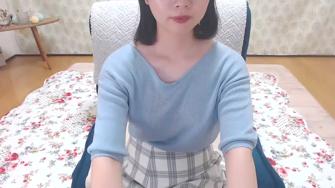 Meguaay – [Sakuralive] Perfect Body Slut Camgirl – 2025-11-20 14:17:44