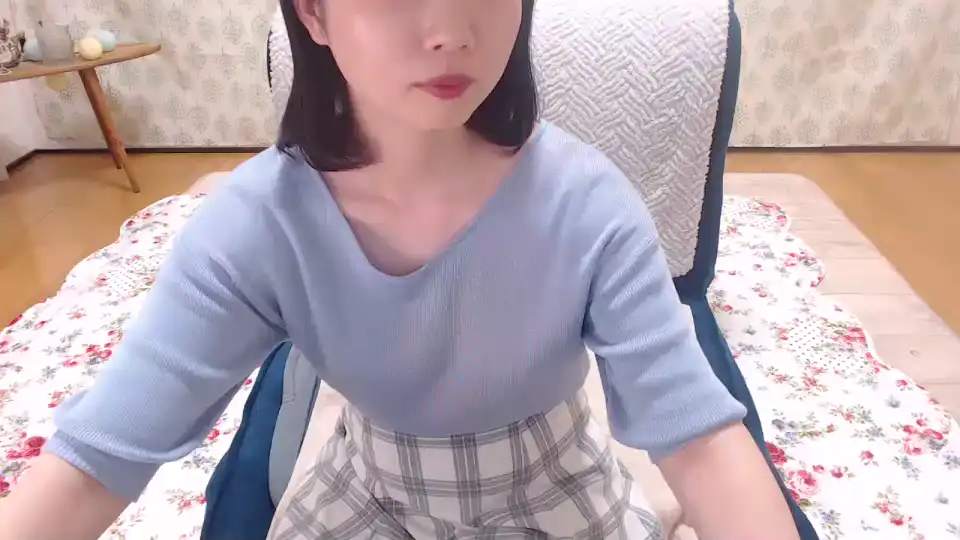 Meguaay – [Sakuralive] Hot Babe Strips First Time Romantic – 2025-10-31 22:47:19