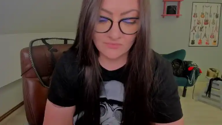 Rachelblis – [Streamate] Gets Lucky Rubbing Pussy Cute Webcam Girl – 2025-10-30 01:08:51