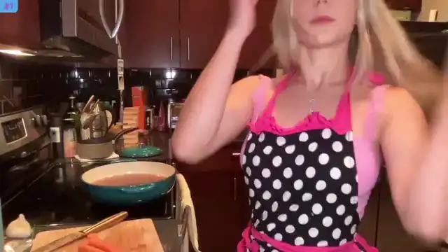 Snowkitty – [Myfreecams] Art Awesome Gets Lucky – 2026-01-21 09:34:59