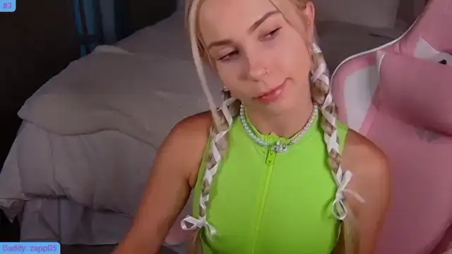 Snowkitty – [Myfreecams] Surprise Webcam Model Cute Webcam Girl – 2026-01-04 13:56:17