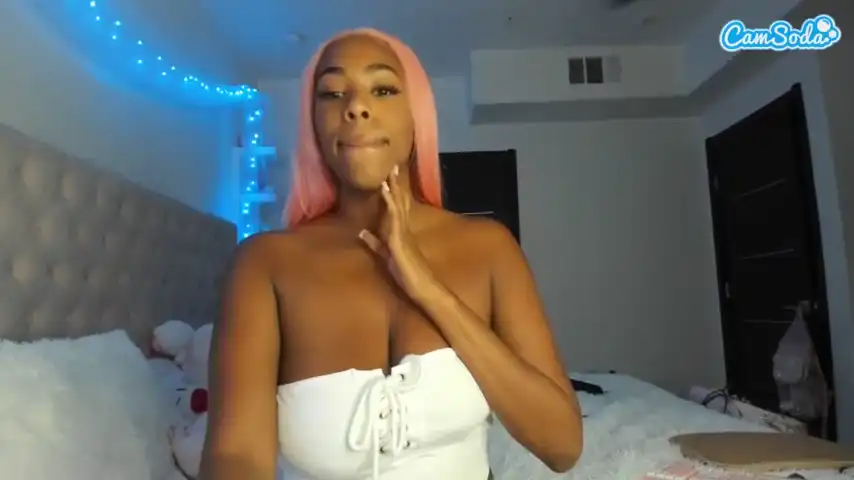 Naomisimone – [Camsoda] Gets Dirty Home Alone Live Show – 2026-03-03 17:05:40