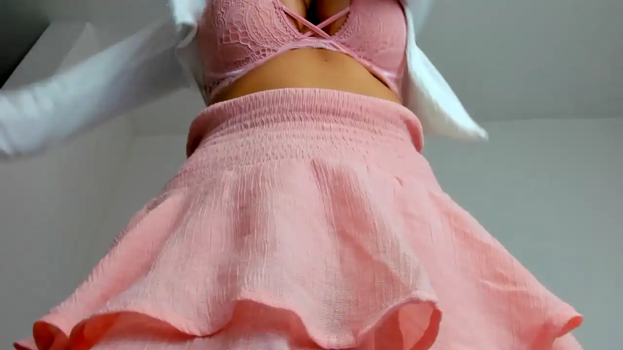 Ladyseksi – [Showup] Big-ass Ticket Show Slut – 2025-05-12 17:55:37