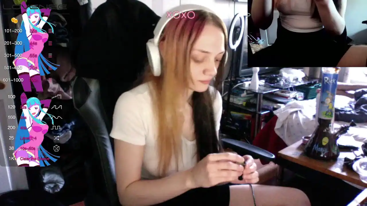 Bakacherry – [Bongacams] Doggy Does Everything Ass – 2025-03-30 14:38:54