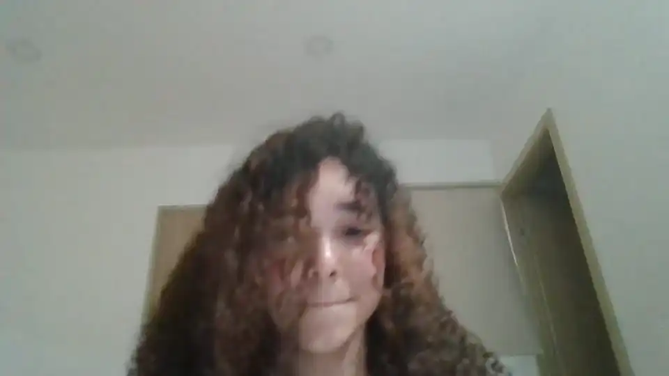Lauurashy – [Chaturbate] Erotic Cam Video Summing – 2025-12-29 08:44:53
