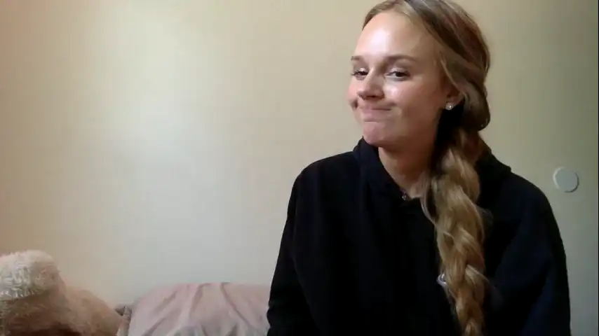 Prettypoliteladies – [Chaturbate] Cute Webcam Girl Live Show Private Video – 2025-04-09 01:48:18