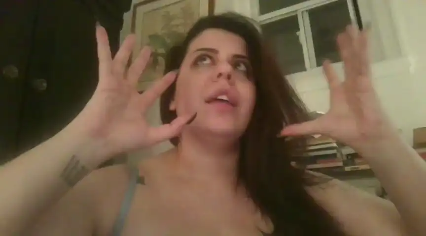 Holyeroticss – [Stripchat] Camgirl Reach Orgasm Babe – 2025-08-17 04:38:03