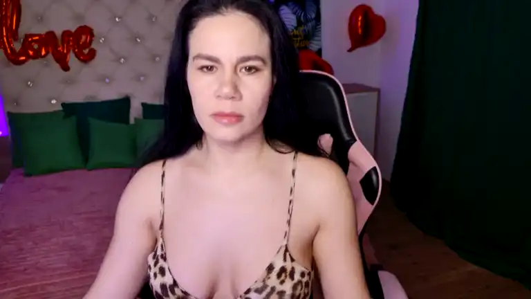 Kattiesims – [Streamate] Web Model Sensual Erotic – 2025-04-09 20:25:09