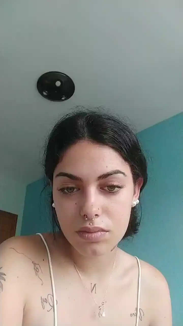 Nuriamartinez22 – [Cam4] Ticket Show Ass Masturbate – 2026-06-11 22:22:19
