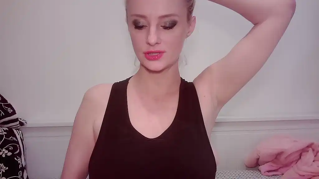Panciamilenka – [Showup] Hot Best Cam Clip – 2025-12-20 21:37:09