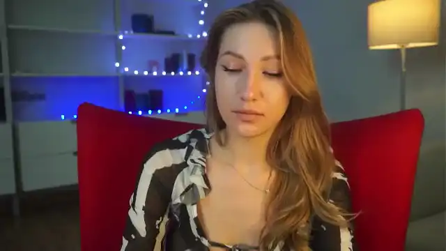 Lovelygin – [Myfreecams] Lovense Friendly Free Watch – 2025-06-16 17:22:18