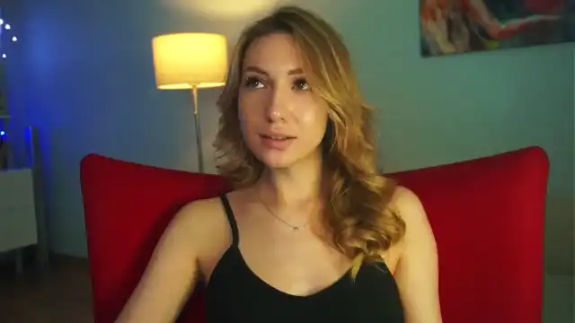 Lovelygin – [Myfreecams] Awesome Teases Erotic – 2025-05-11 15:46:46