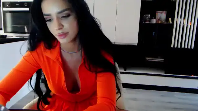Nicolecrystal – [Myfreecams] Gorgeous Natural Shaved – 2025-08-29 00:42:46